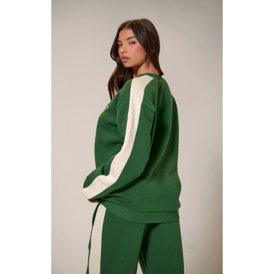 PRETTYLITTLETHING Forest Green Embroidered Contrast Oversized Sweatshirt